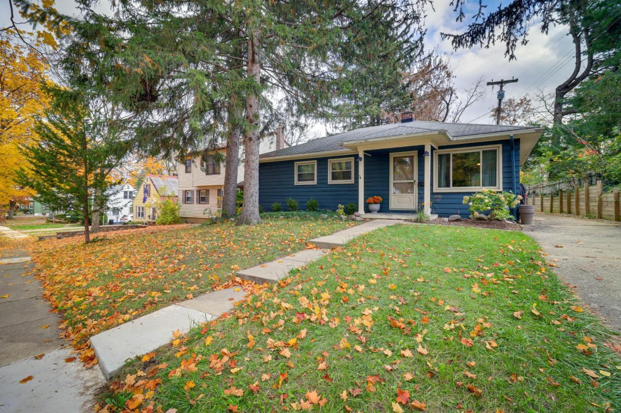 Ann Arbor Home With Deck, 2 Mi To Michigan Stadium! Exteriör bild